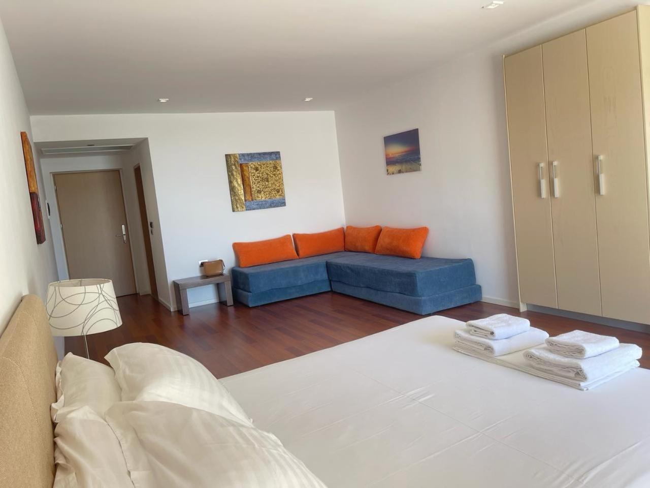 3B Suites Boutique Hotel Sarande Bagian luar foto