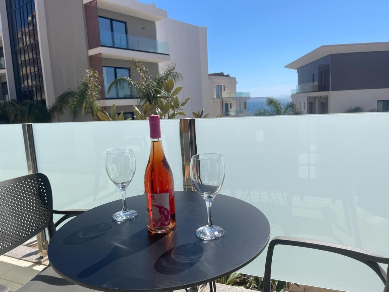 3B Suites Boutique Hotel Sarande Bagian luar foto